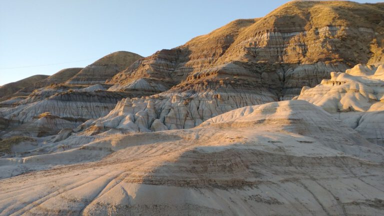 Badlands am Hoodoo Trail nahe Drumheller, Alberta