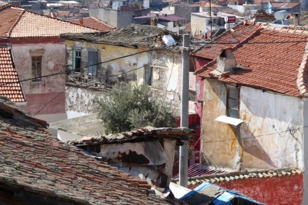 Dächer in der Altstadt von Bergama.