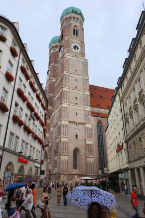 Die Münchener Frauenkirche.