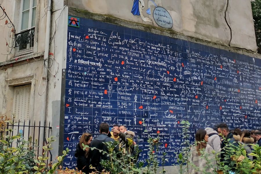 Le mur des je t'aime in Paris